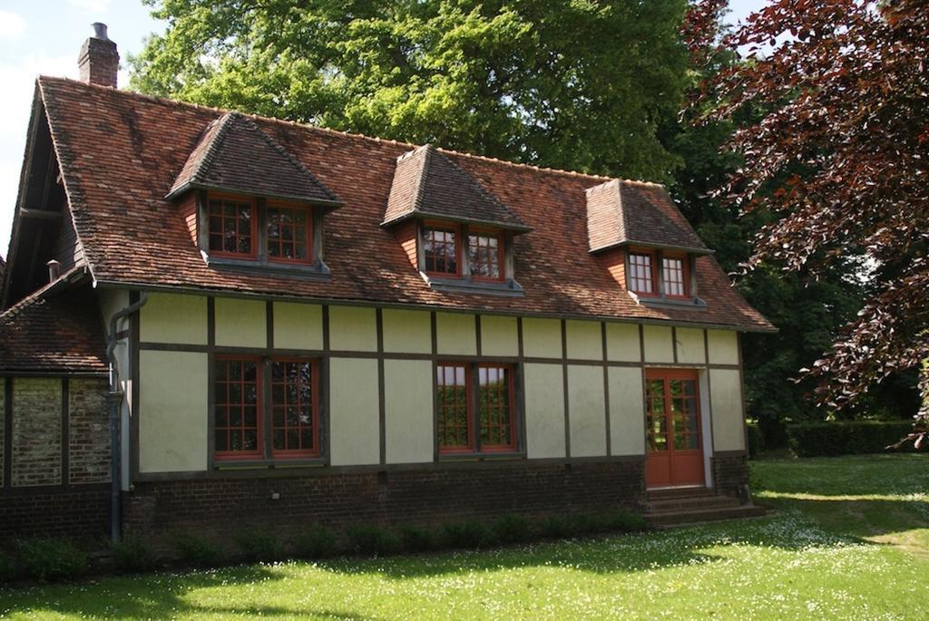 Bed and Breakfast Chateau De Bouelles Neufchâtel-en-Bray Exteriér fotografie