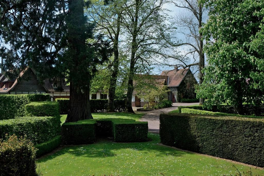 Bed and Breakfast Chateau De Bouelles Neufchâtel-en-Bray Exteriér fotografie
